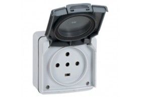 091657 Legrand Prise 3P+N+T 20A Plexo 55
