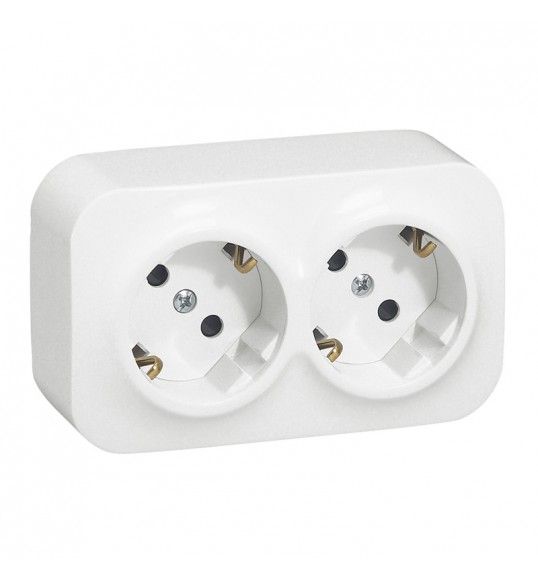 782423 2X2P+E Socket Forix