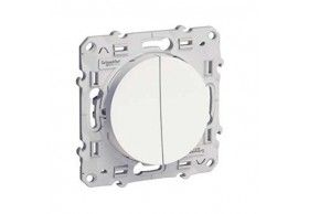 S520211 2 gang switch 10a white