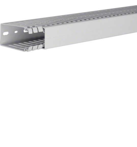 HA780040 slottet panel trunking HA7 80x40, lg