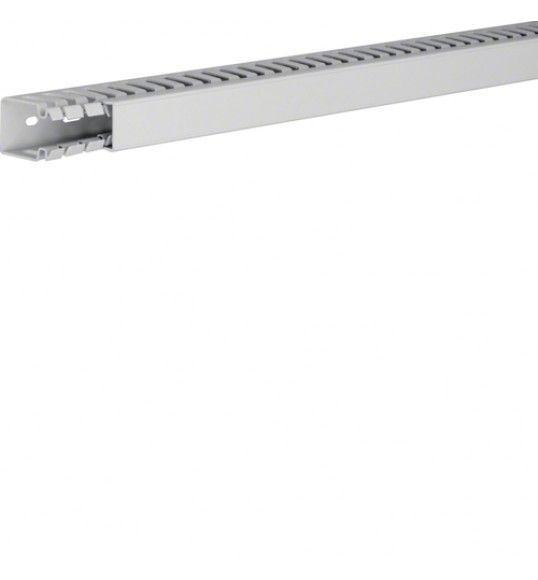 HA740025 slottet panel trunking HA7 40x25, lg