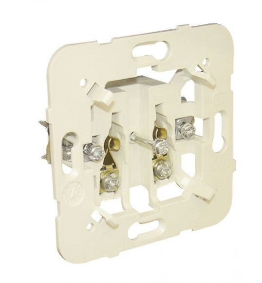 21121 BASE ENCHUFE 2P