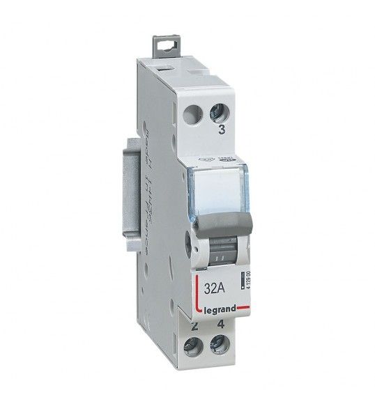 412900 Changeover switch - 2 way 250 V~ 32 A  1 module