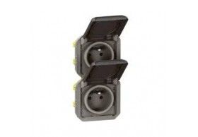069843L Legrand 2X2P+T F/B Ver Anth Compo
