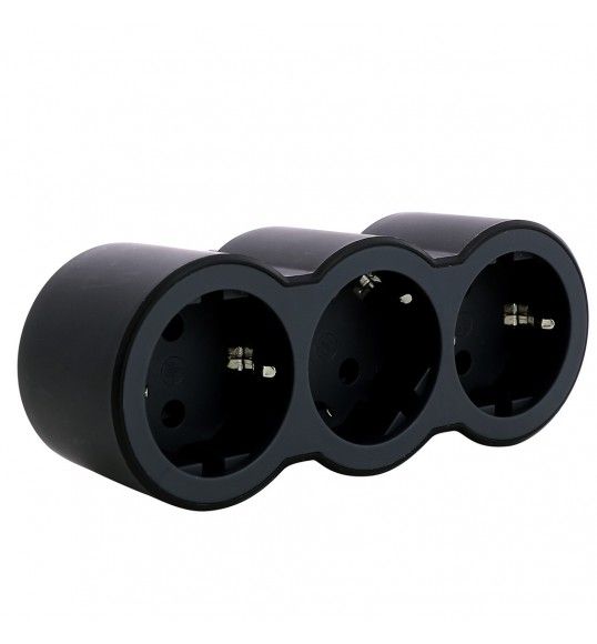 694519 Legrand Plug 3 gang 2P+E FRONT. Black
