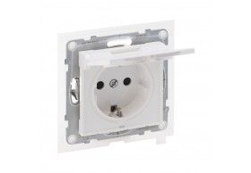 721123 NEW SUNO 2P+T SCHUKO IP44 BRAN