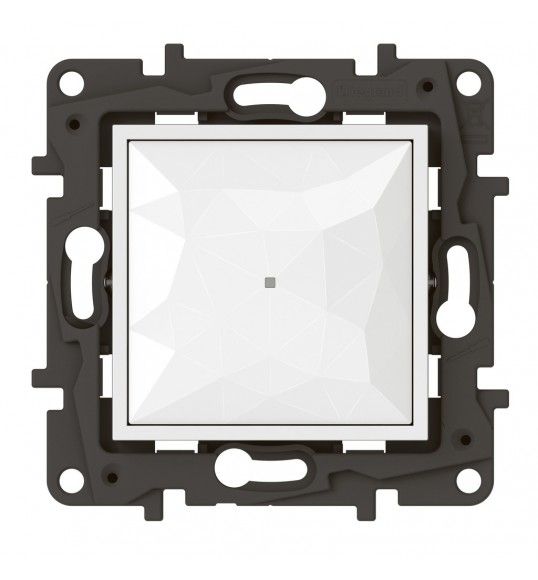 863600 Niloe Step with Netatmo Starterpaket (Gateway + Master-Switch), Farbe Ultrawei?