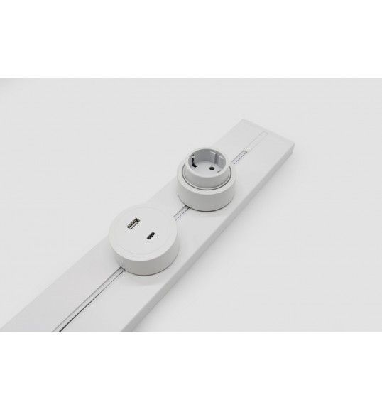 41758 R-Electric Simple Magnetic Outlet Strip 40cm White