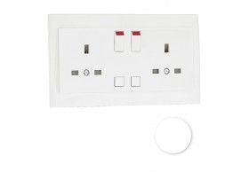 90344CBR Efapel TOMADA DUPLA INGLESA C/INTERRUPTOR BRANCO