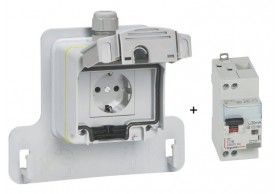 090470 Legrand Kit socket 3,7kW + RCBO 16A EV Renault GreenU