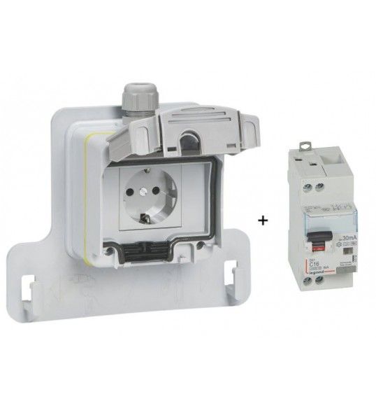 090470 Legrand Kit socket 3,7kW + RCBO 16A EV Renault GreenU